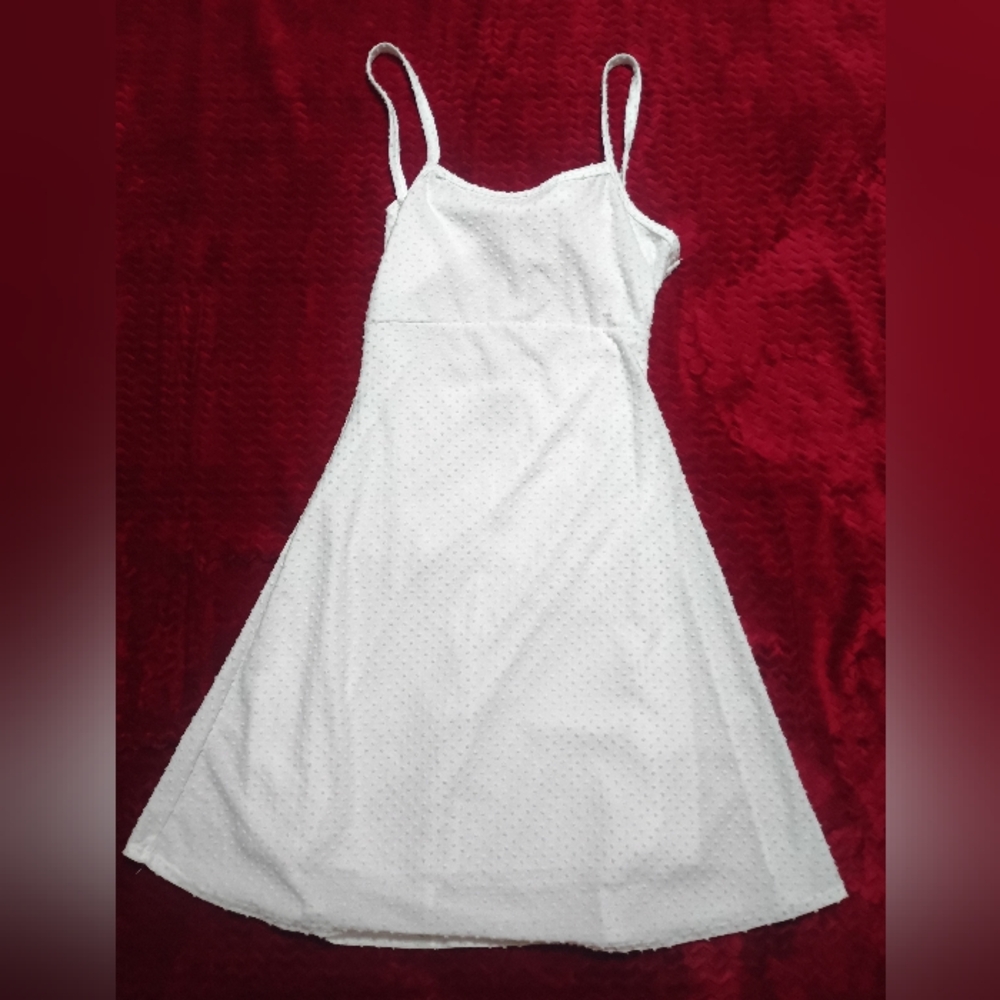 Elegant White Spaghetti Strap Dress(Excellent Condition)